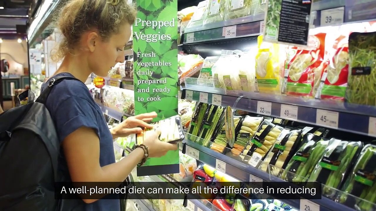 Menopause Diet: Best Foods to Eat & What to Avoid for Better Health
