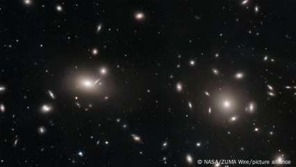 Gibt es konkrete Hinweise auf die Existenz von dunkler Materie?