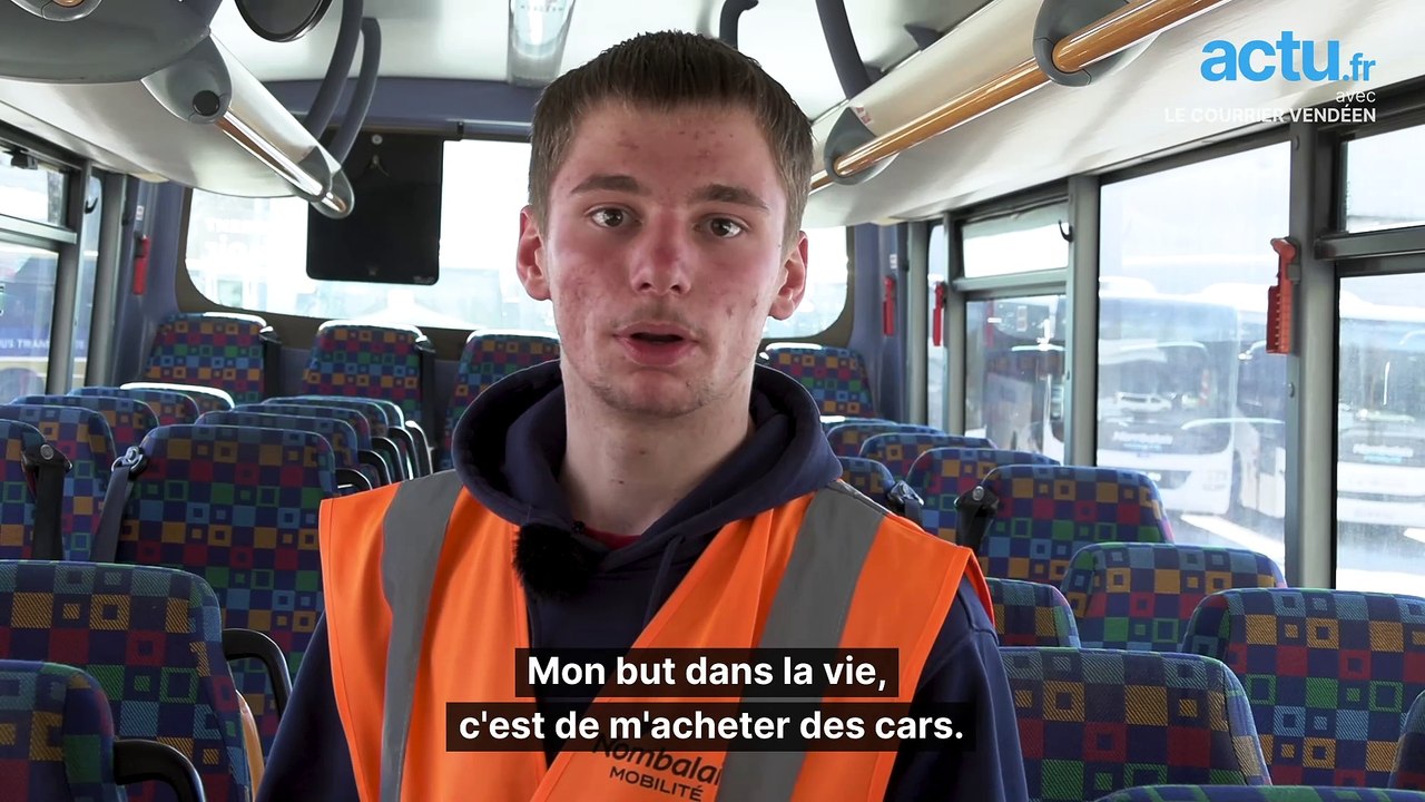 Corentin, 15 ans, est le roi des autobus
