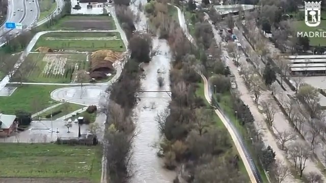 A vista de dron: así se ve el río Manzanares por las intensas lluvias en Madrid