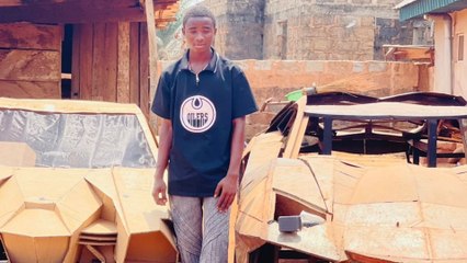 Teen builds DIY Lamborghini out of carboard
