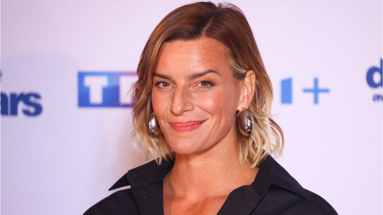 GALA VIDEO - Fauve Hautot (DALS) : famille, compagnon, maternité… Que sait-on de sa vie privée ?