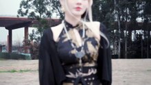 Dancing in Chinese cheongsam, beautiful and lively