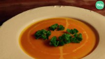 Velouté de potiron à la coriandre