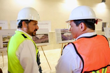 Gobernador Joaquín Diaz Mena anuncia nuevo hospital en Valladolid, Yucatán