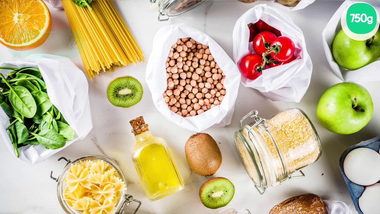 Déclinaison autour du canard et de la pomme de terre, La cuisse en miroton, le filet rôti aux dragées, le foie gras « Bien sur » et la pomme de terre