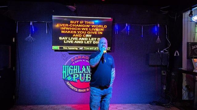 GUNS N ROSES - LIVE AND LET DIE (PERFORMED LIVE AT THE WESTERNER)