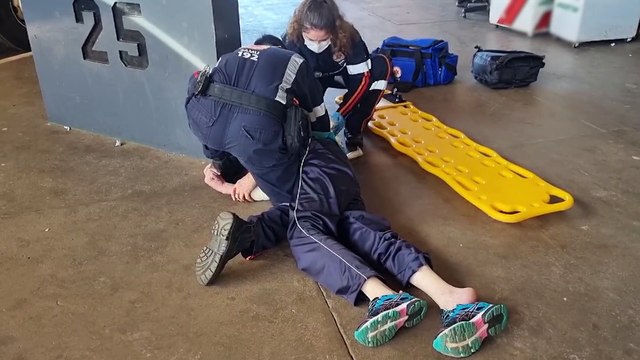 Idoso sofre ferimento na cabeça ao desembarcar de ônibus na Rodoviária de Cascavel