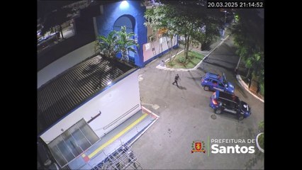 'Nem morto tem paz': Dupla é presa após invadir e danificar cemitério em Santos