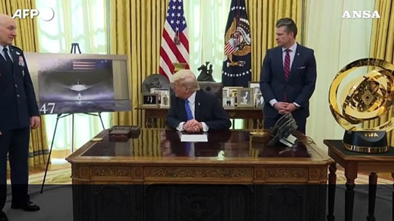 Trump :"Gli Stati Uniti vanno avanti con il caccia F-47 di nuova generazione"