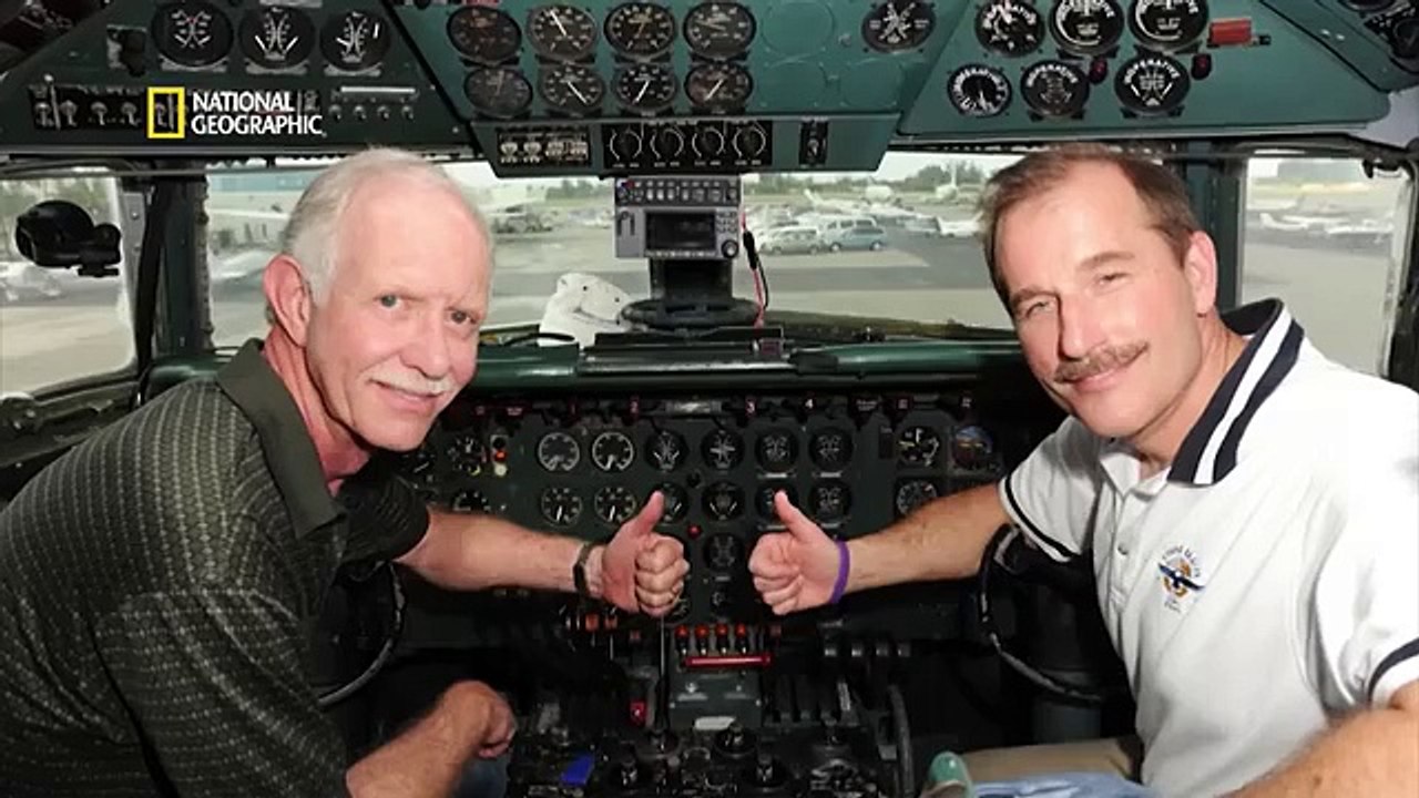 Flight Struggles with Engine Failures | Air Crash Investigation