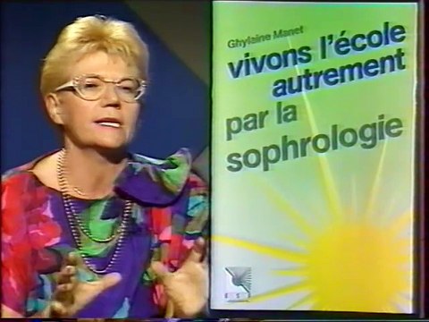 Interview avec Ghylaine Manet sur TV dans l'émission Alizée sur RFO (France Outre-mer) le 28 Juin 1991 à l'occasion de la sortie du livre Vivons l’école autrement