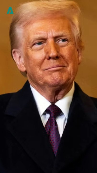 🚨 Trump Revokes Security Clearances: Unprecedented Political Move