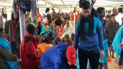 Cresce na Itália a insatisfação com a união europeia | Tapa Libertário - 05/06/20 | ANCAPSU