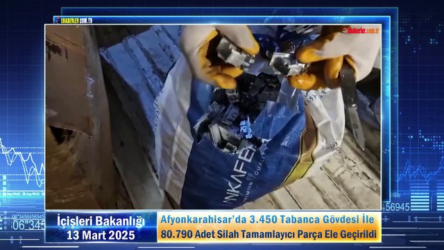 Afyonkarahisar’da 3.450 Tabanca Gövdesi İle 80.790 Adet Silah Tamamlayıcı Parça Ele Geçirildi