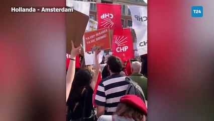 Amsterdam’da yüzlerce kişi İmamoğlu’na destek ve demokrasi için yürüdü