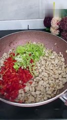 Bu tarif alışkanlık yapacak !😉 PATATES ve TAVUK Eti ❗ #keşfet #anayemek #shorts (online-video-cutter.com)