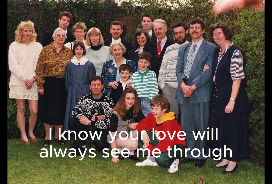 I Love You Because by Jim Reeves with English subtitles.