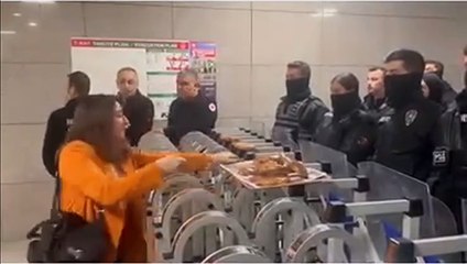 Özgür Özel çatışalım demişti! CHP’li vekilden adliyede polise garip hareket