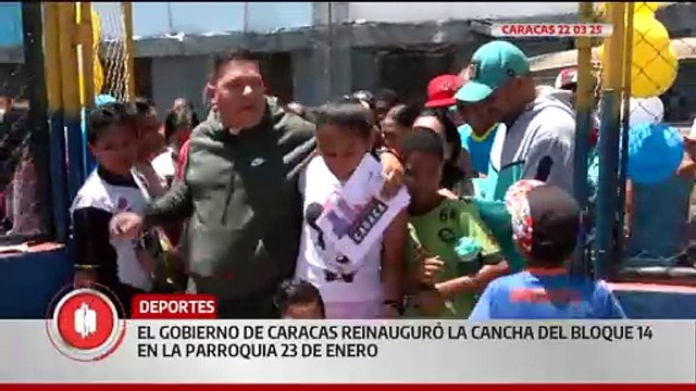 Gobierno de Caracas reinauguró cancha deportiva en el bloque 14 de la parroquia 23 de Enero