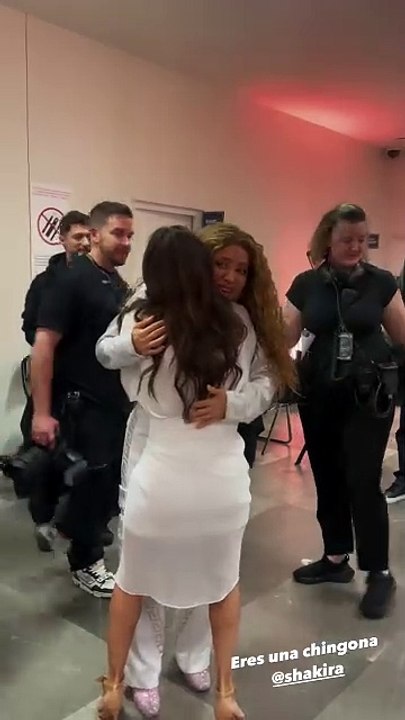 Eva Longoria junto a Shakira en su concierto en México