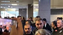 Dilek İmamoğlu ve Özgür Özel, Ekrem İmamoğlu'yla görüştü; ön seçimde oy kullanmak için adliyeden ayrıldı