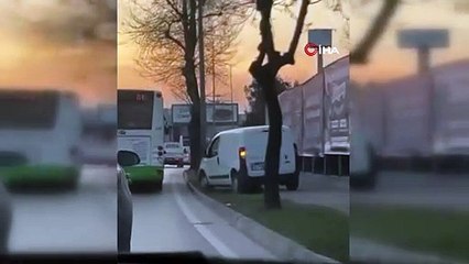 Bursa'da tepki çeken görüntüler! Trafikten kaçmak için...