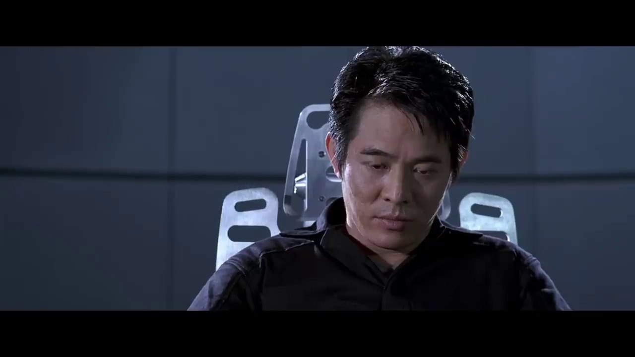 Jet Li Escapes Prison Scene |