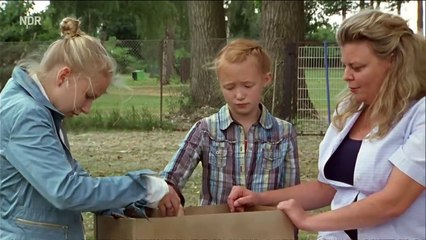 Die Pfefferkörner - Staffel 8, Folge 98. Wühltisch-Welpen