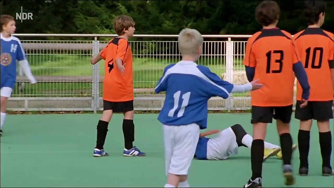 Die Pfefferkörner - Staffel 8, Folge 8. Eigentor