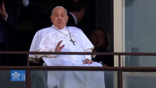 « Merci à tous » : première apparition publique du pape François depuis son hospitalisation