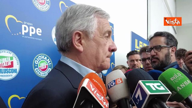 Dazi, Tajani: Le prove muscolari sono sciocchezze, serve prudenza