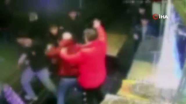 Bursa'da bir grup genç kava çıkarıp hırsızlık yaptı!