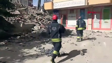 Konya'da 6 katlı bina çöktü
