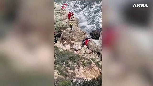 Donna morta in mare a Cagliari, trovato un altro corpo