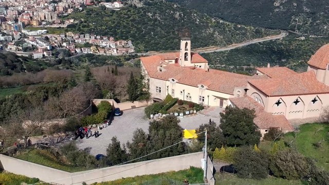 Giornate Fai di primavera, centinaia di visitatori al convento delle Carmelitane Scalze di Nuoro