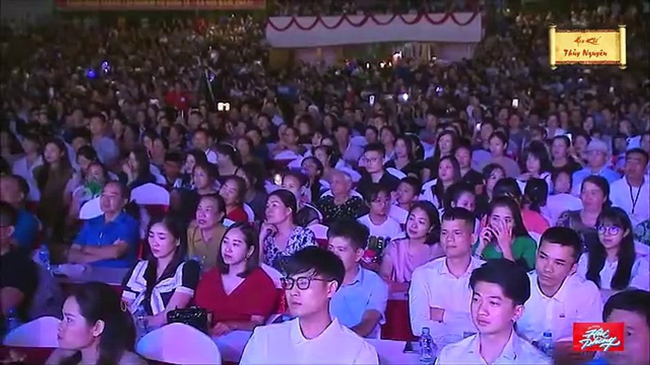 Đất_Nước_T�nh_Y�u___Anh_Thơ___Trọng_Tấn___Music_Video___Chương_tr�nh_nghệ_thuật_“H�o_kh�_Thuỷ_Ngu...Đất_Nước_T�nh_Y�u___Anh_Thơ___Trọng_Tấn___Music_Vi