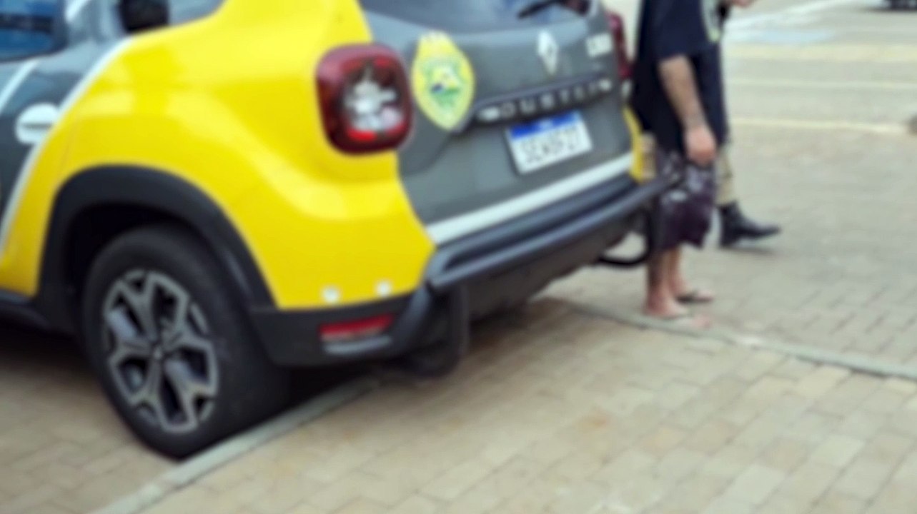 Sem CNH, jovem é flagrado fazendo manobras perigosas no Bairro Parque Verde