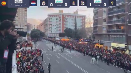 "No recuerdo un recibimiento tan potente": Dani Garrido se rinde a la afición de Valencia en la llegada de la Selección a Mestalla
