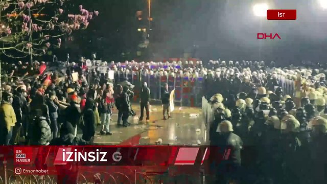 İstanbul Saraçhane'de izinsiz gösteriye polis müdahalesi