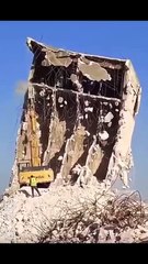 الانتهاء من هدم مطحنة حوارة