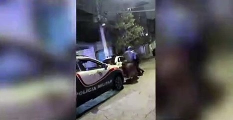 Jovem negro e espancado por PM em São Paulo