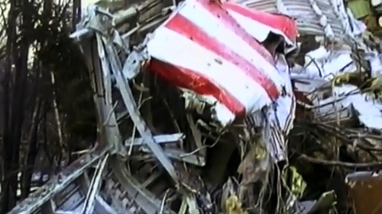 Air Crash Investigations Mayday - S03 E10 - Kid in the Cockpit Aeroflot Flight 593