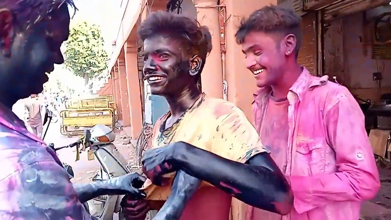 holi full body colour 2025