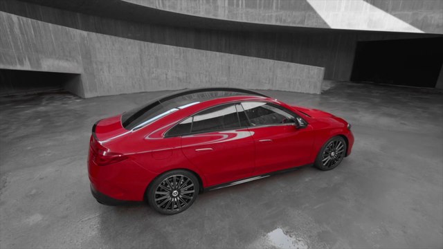 Der neue Mercedes-Benz CLA - Sternenlicht bei Tag und Nacht - Panel mit beleuchtetem Mercedes-Benz Pattern und Scheinwerfer im Sternen-Design