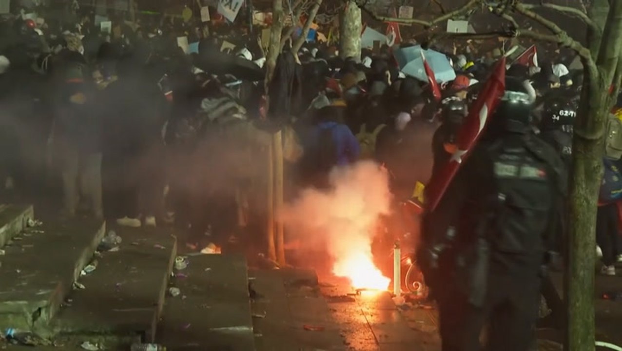 Protesters blasted with rubber bullets and tear gas as Istanbul mayor’s jailing sparks unrest