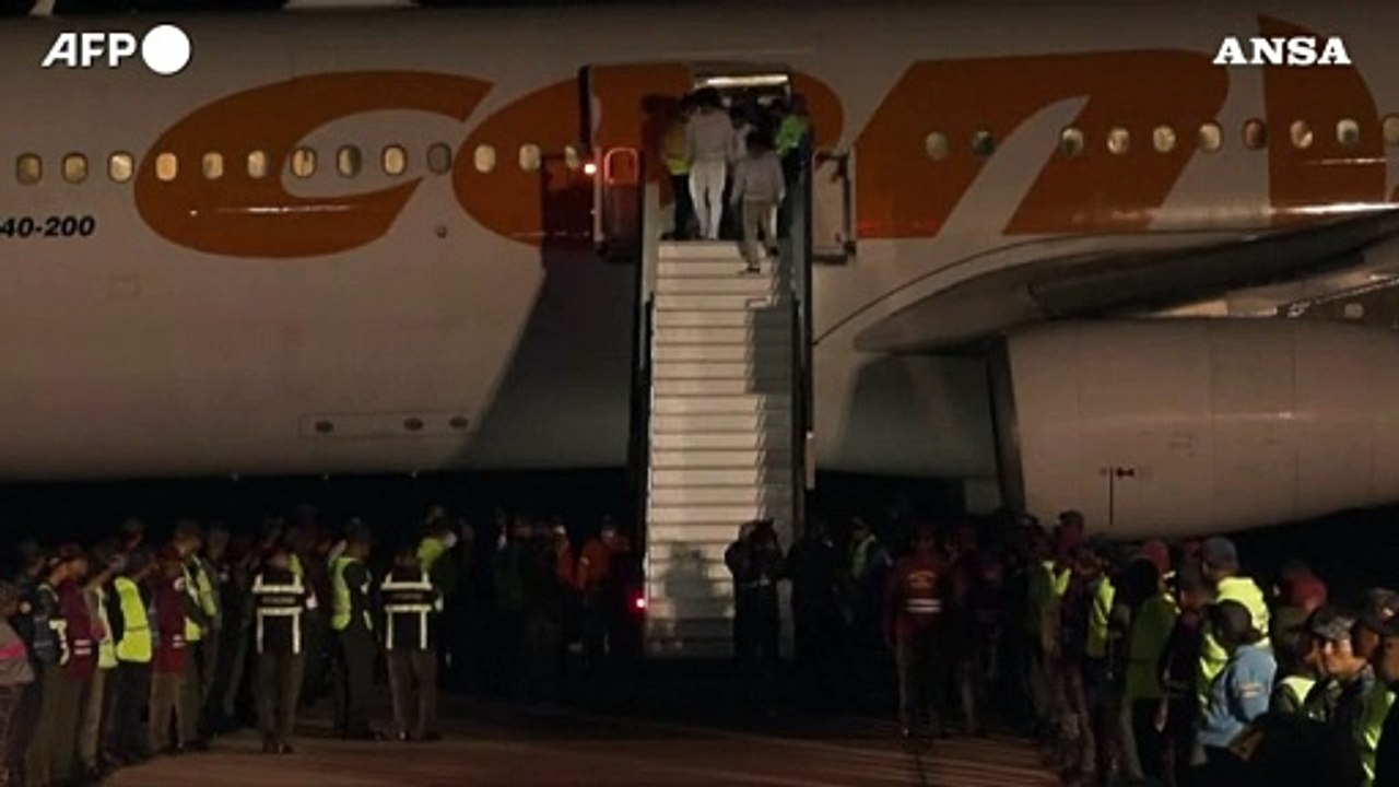 Arrivati in Venezuela 119 migranti espulsi dagli Usa