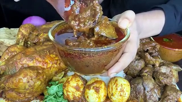 ASMR EATING SPICY WHOLE CHICKEN CURRY,CHICKEN LIVER CURRY,GREEN CHILLI,EGG MASALA,WHITE RICE,SALAD
