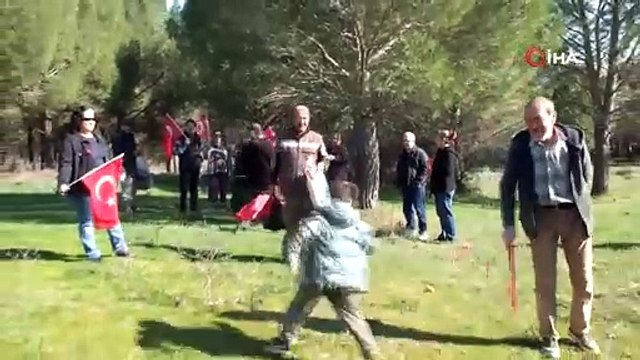 Burhaniye Şahinler Köyü Ayakta! Köylüler Katı Atık Tesisine Tepkili