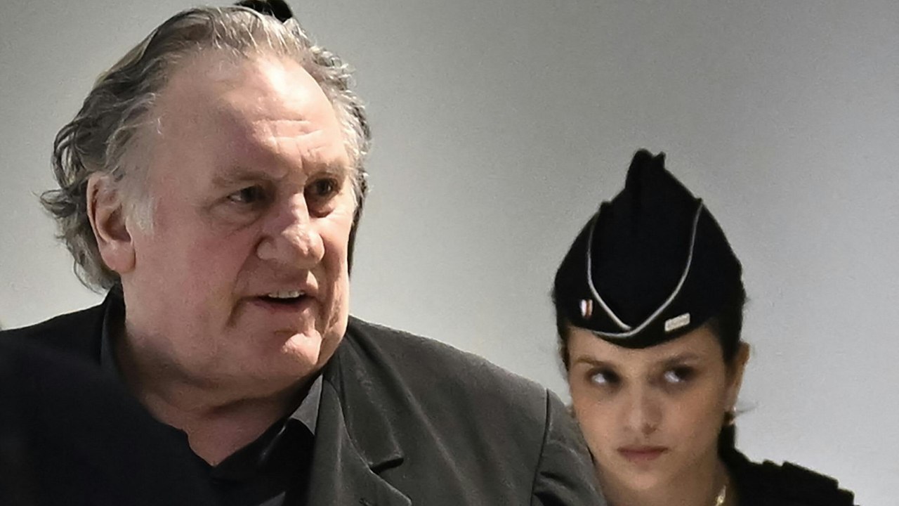 Missbrauchsprozess gegen Gérard Depardieu hat begonnen